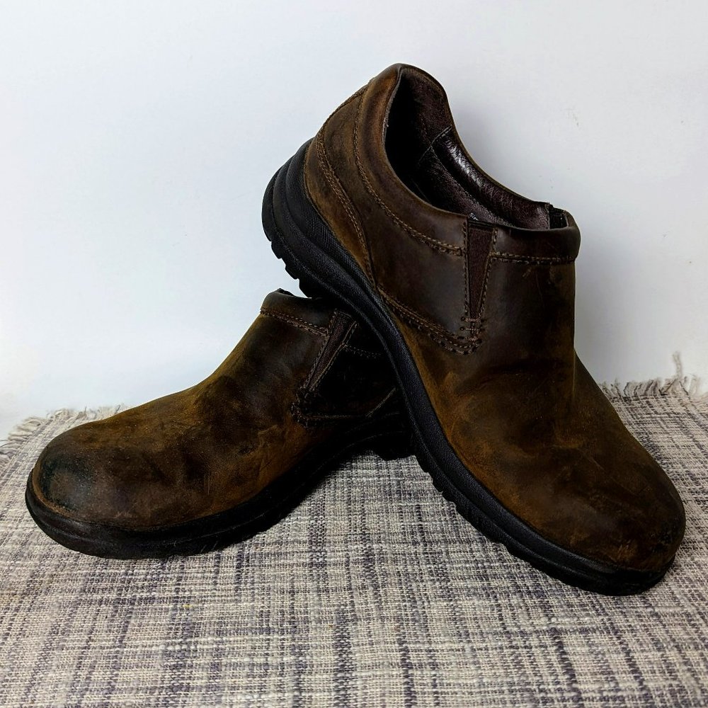 Dansko Wynn Mens Shoe | Size 45 | Brown Distressed | slip-resistant